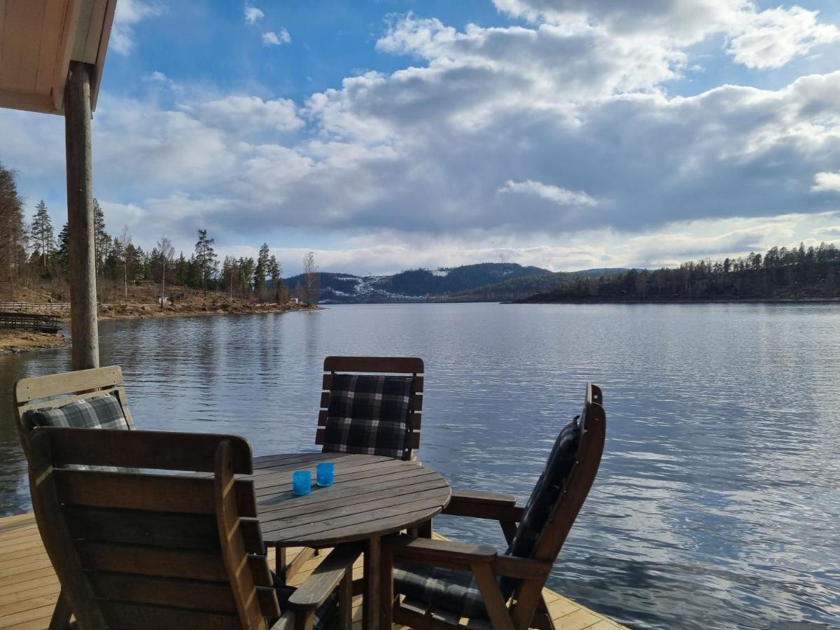 Вілла Boathouse Mjallom Екстер'єр фото